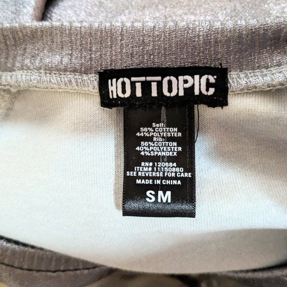 Hot Topic - Women's silver metallic crewneck sweater, small/medium, long sleeve - Picture 5 of 6